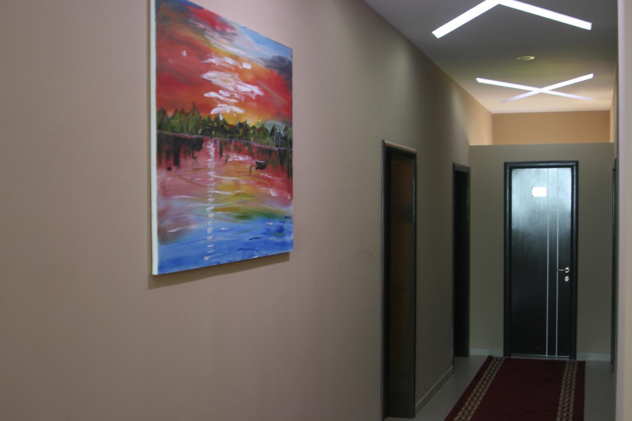 Hotel Siklad Lezhë Екстериор снимка