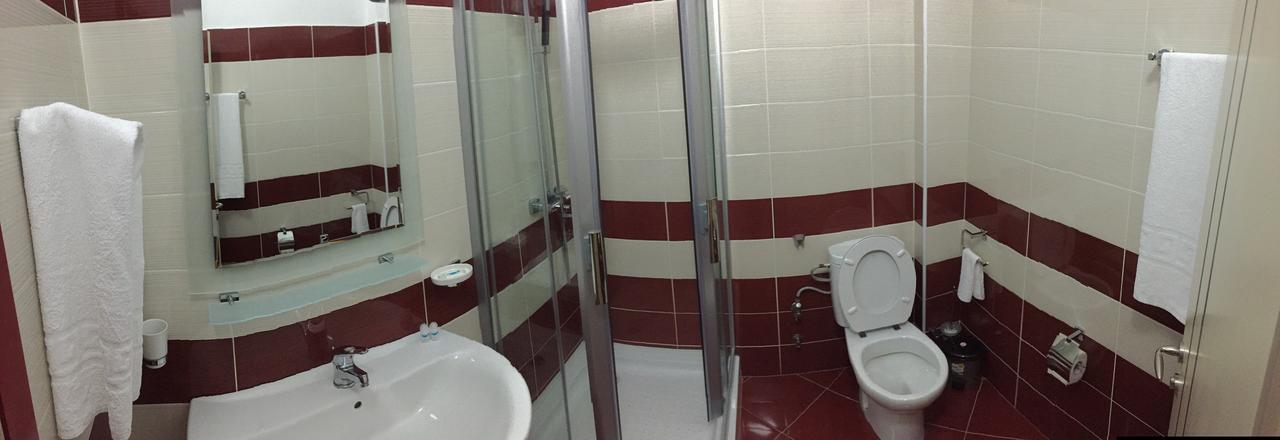 Hotel Siklad Lezhë Екстериор снимка
